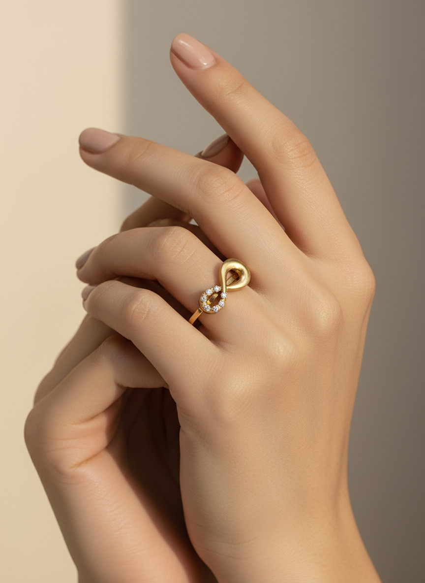 ♾️ Gold Pave Crystal Infinity Ring