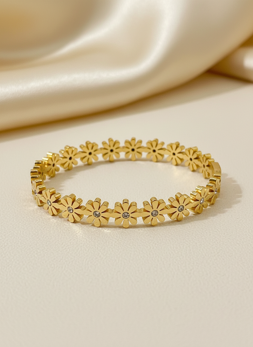 Gold Daisy Flower Chain Bangle