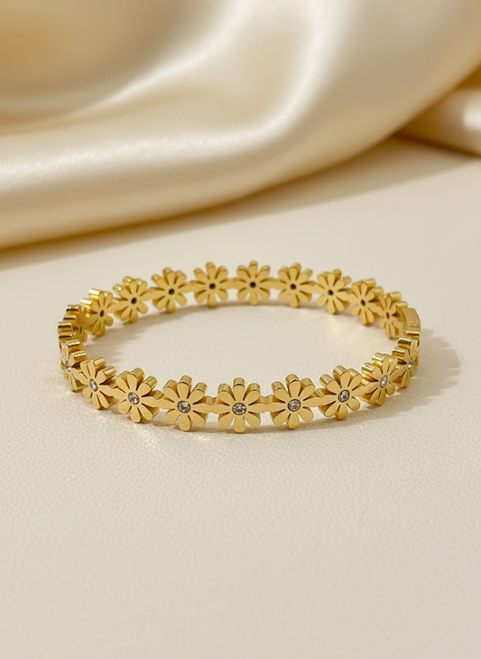 Gold Daisy Flower Chain Bangle