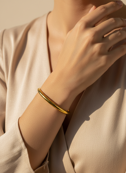 Classic Gold  Minimal Bangle