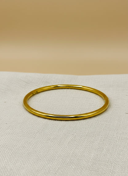 Classic Gold  Minimal Bangle