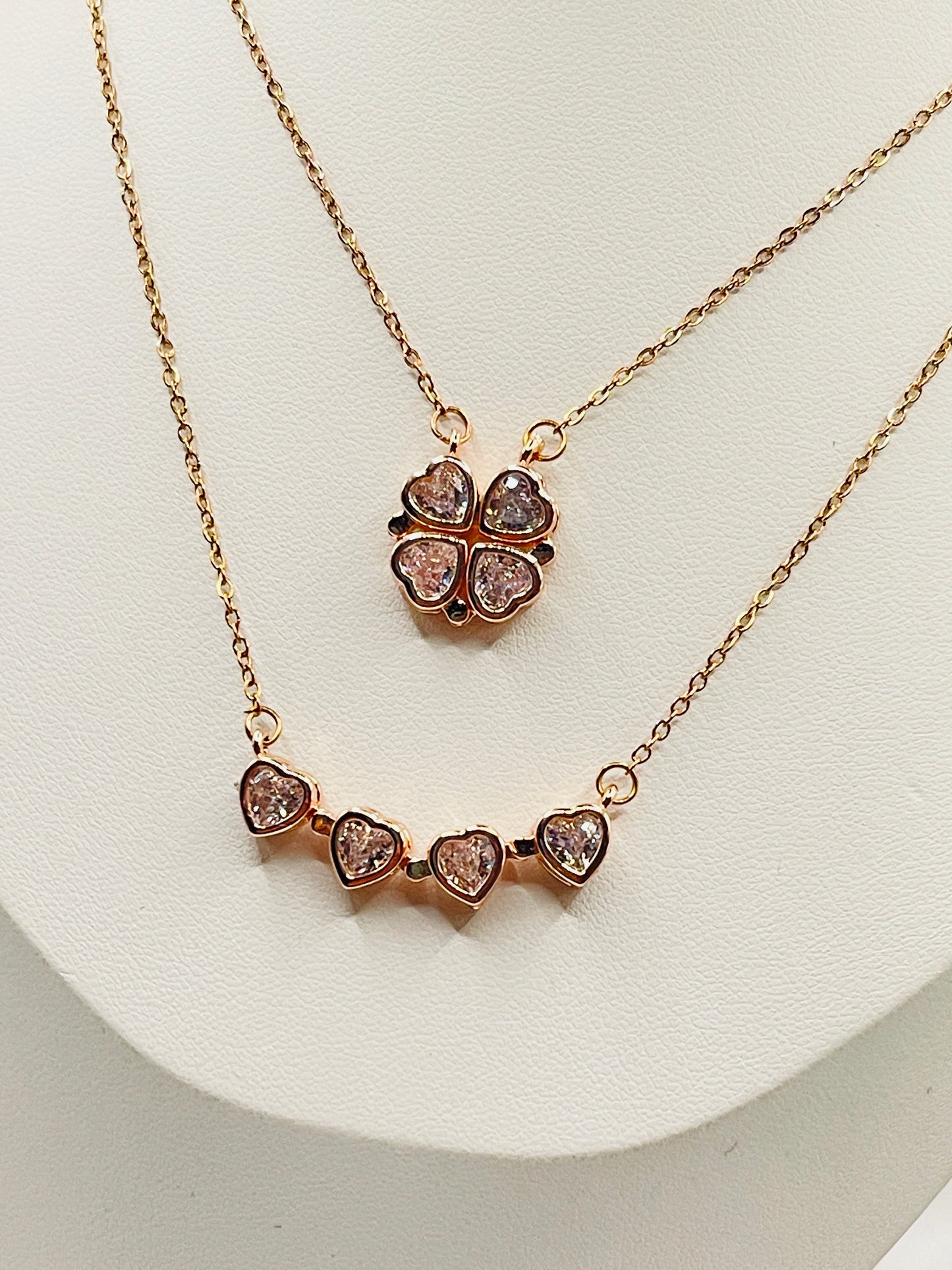 Rose Gold Convertible 2-in-1 Magnetic Clover Necklace