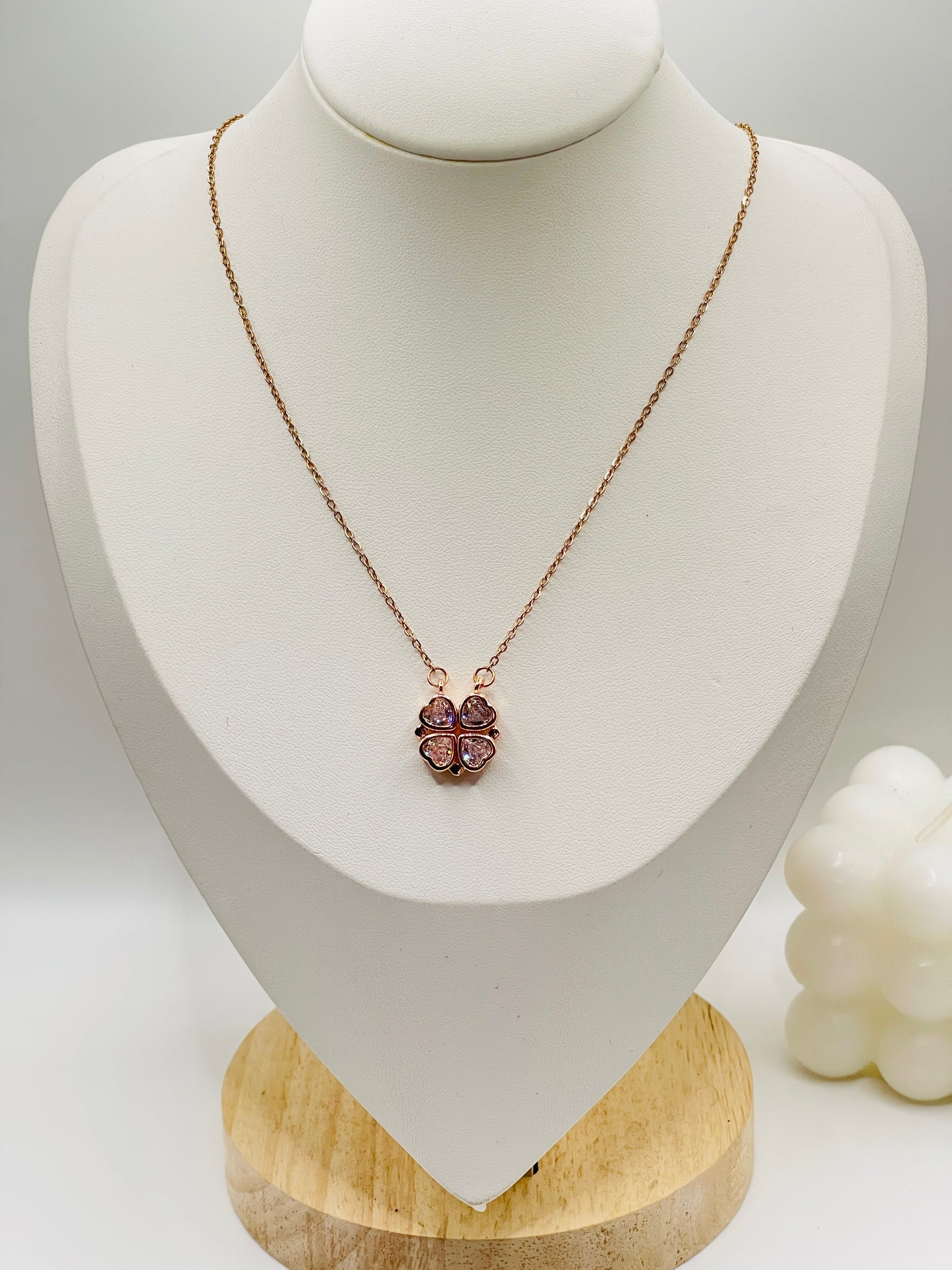 Rose Gold Convertible 2-in-1 Magnetic Clover Necklace