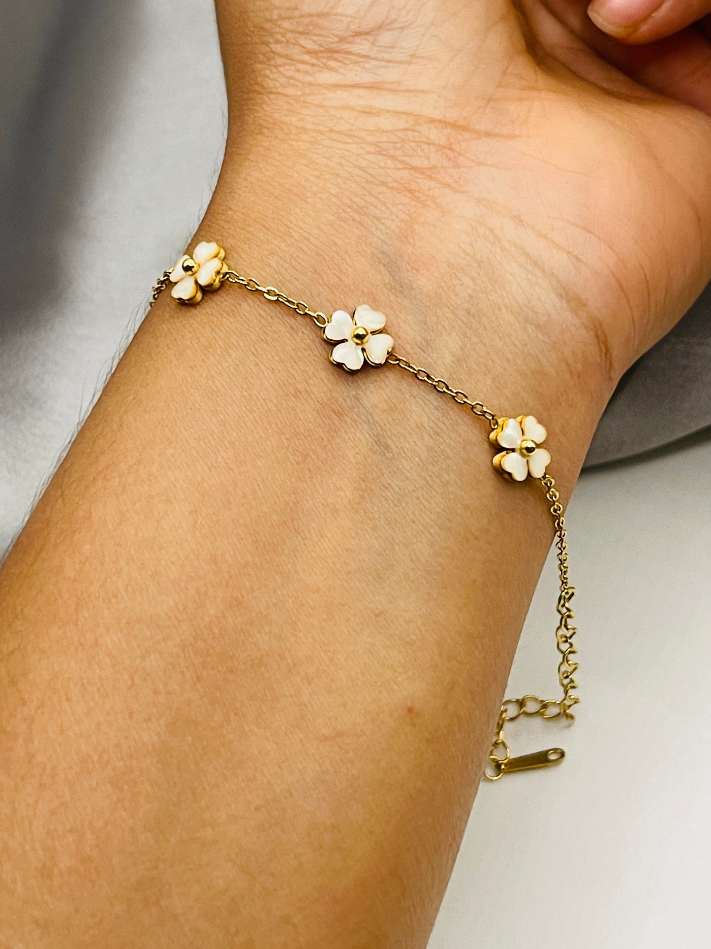 Gold Pearl Petal Chain Combo Set