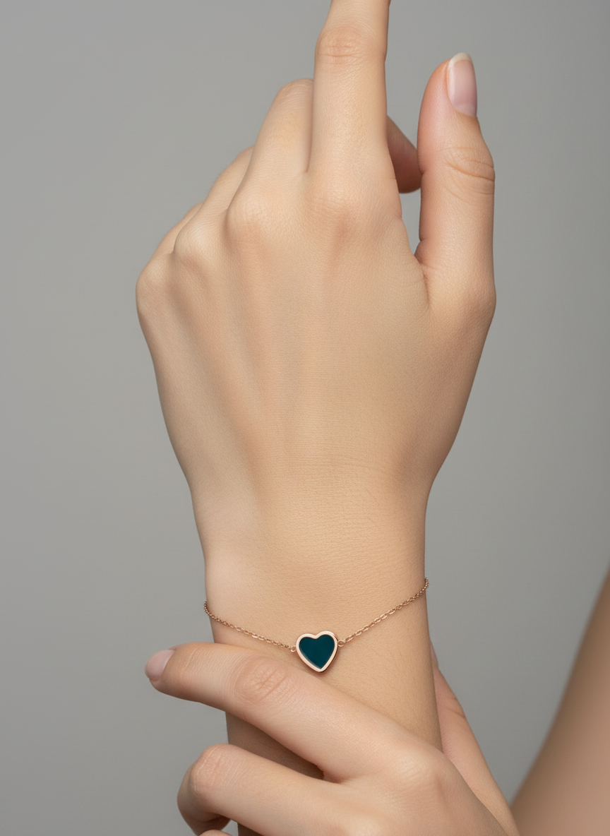 Simple Heart Shape Bracelet
