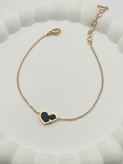 Simple Heart Shape Bracelet