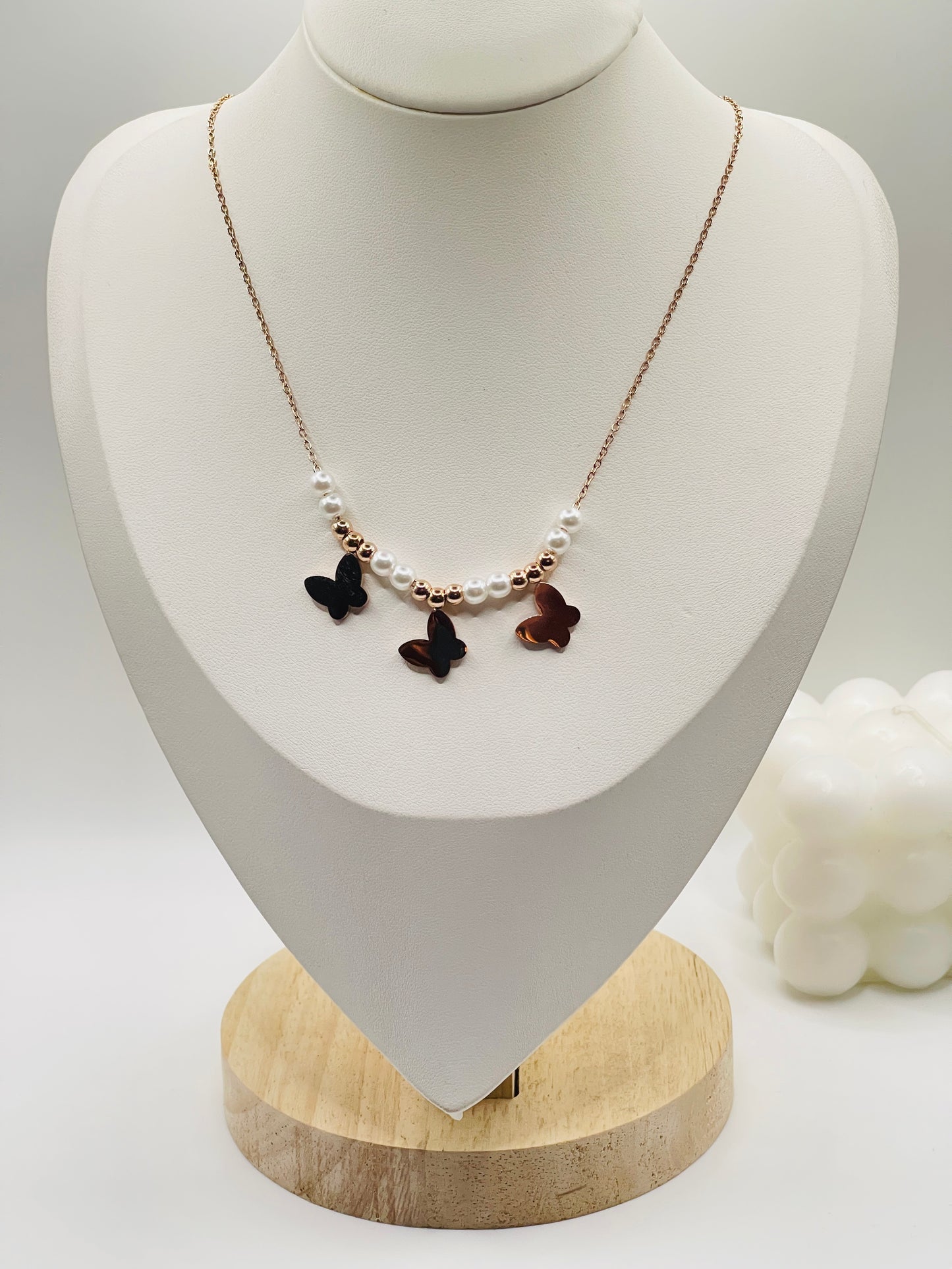 Rose Gold Pearl charm Necklace