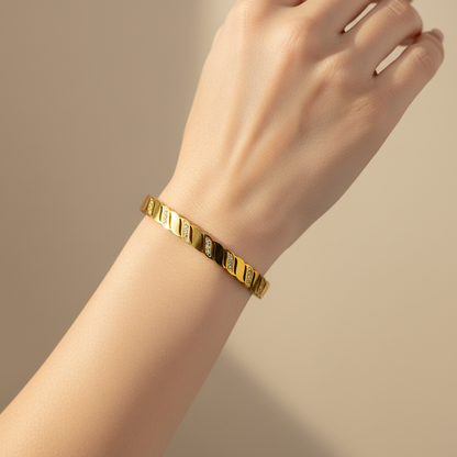 Regal Twist Crystal Gold Bangle