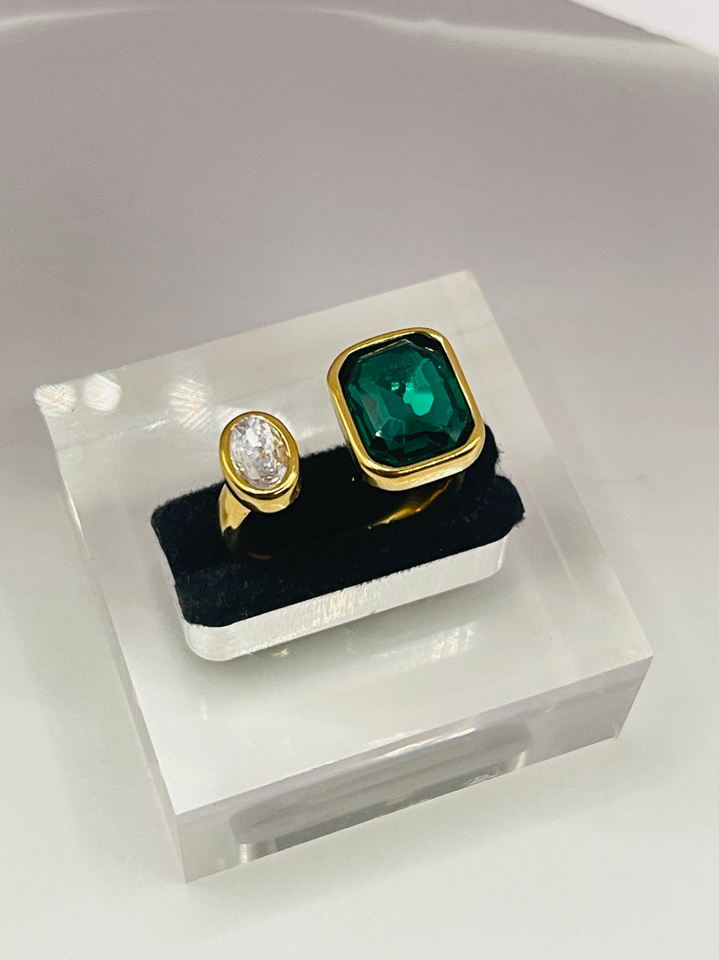Dual Stone Emerald Crystal Adjustable Ring - Gold Open Band