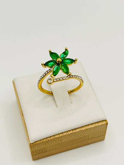 Emerald Crystal Adjustable Ring - Gold Rope Band