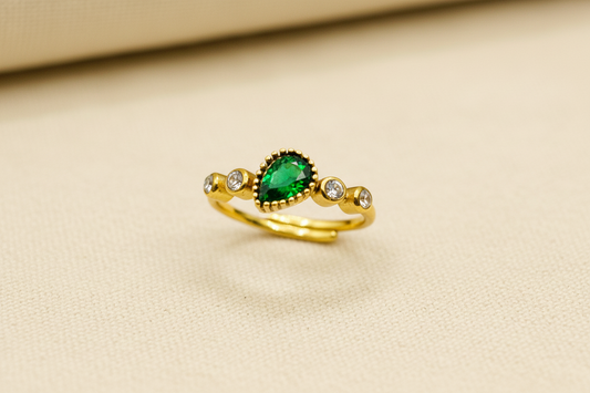 Emerald Green Stone Adjustable Ring - Gold Pavé