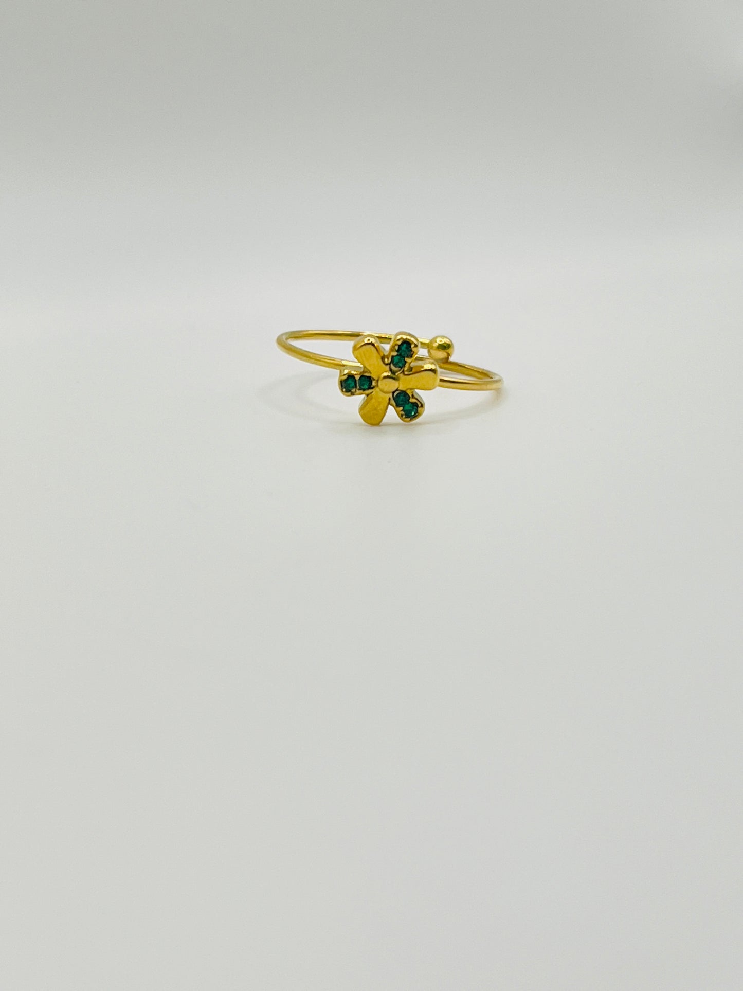 Emerald Flower Adjustable Ring - Gold