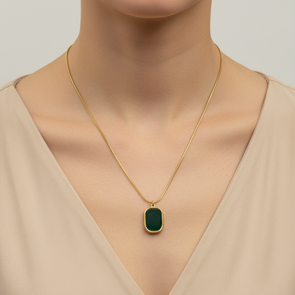 Noir Luxe Pendant Chain-gold