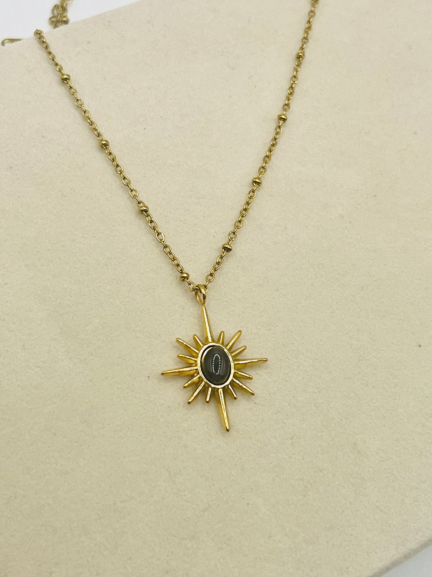 Celeste Sunburst Pendant Chain