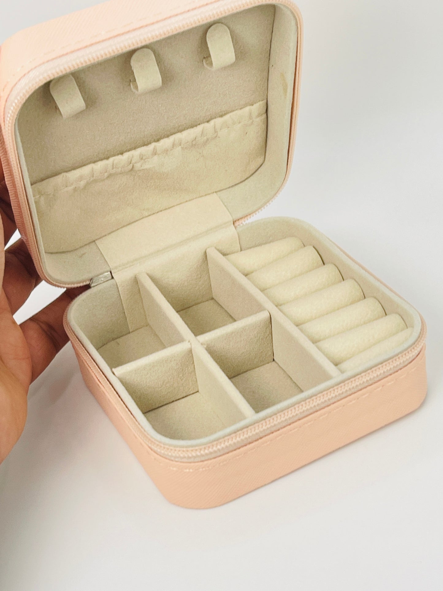 Elegant Travel Jewellery Organizer Box