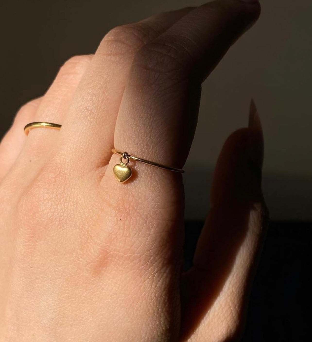 Dainty Heart Charm Rin