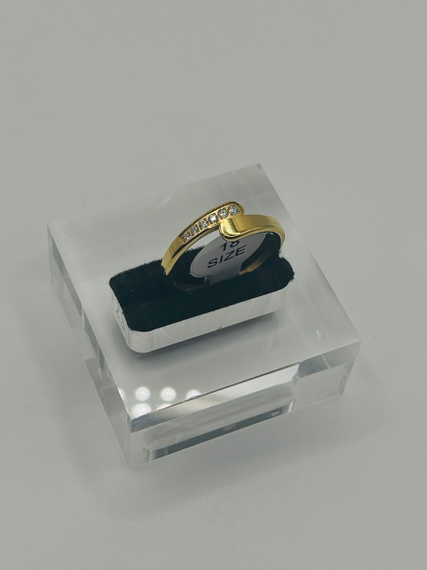 Gold Plated Diamond-Cut Bar Ring