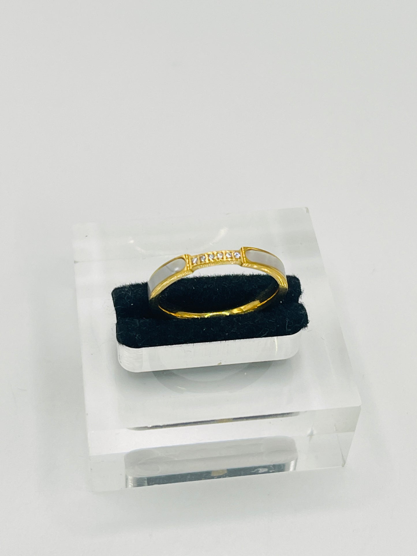 Mother of Pearl Crystal Ring