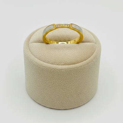 Mother of Pearl Crystal Ring