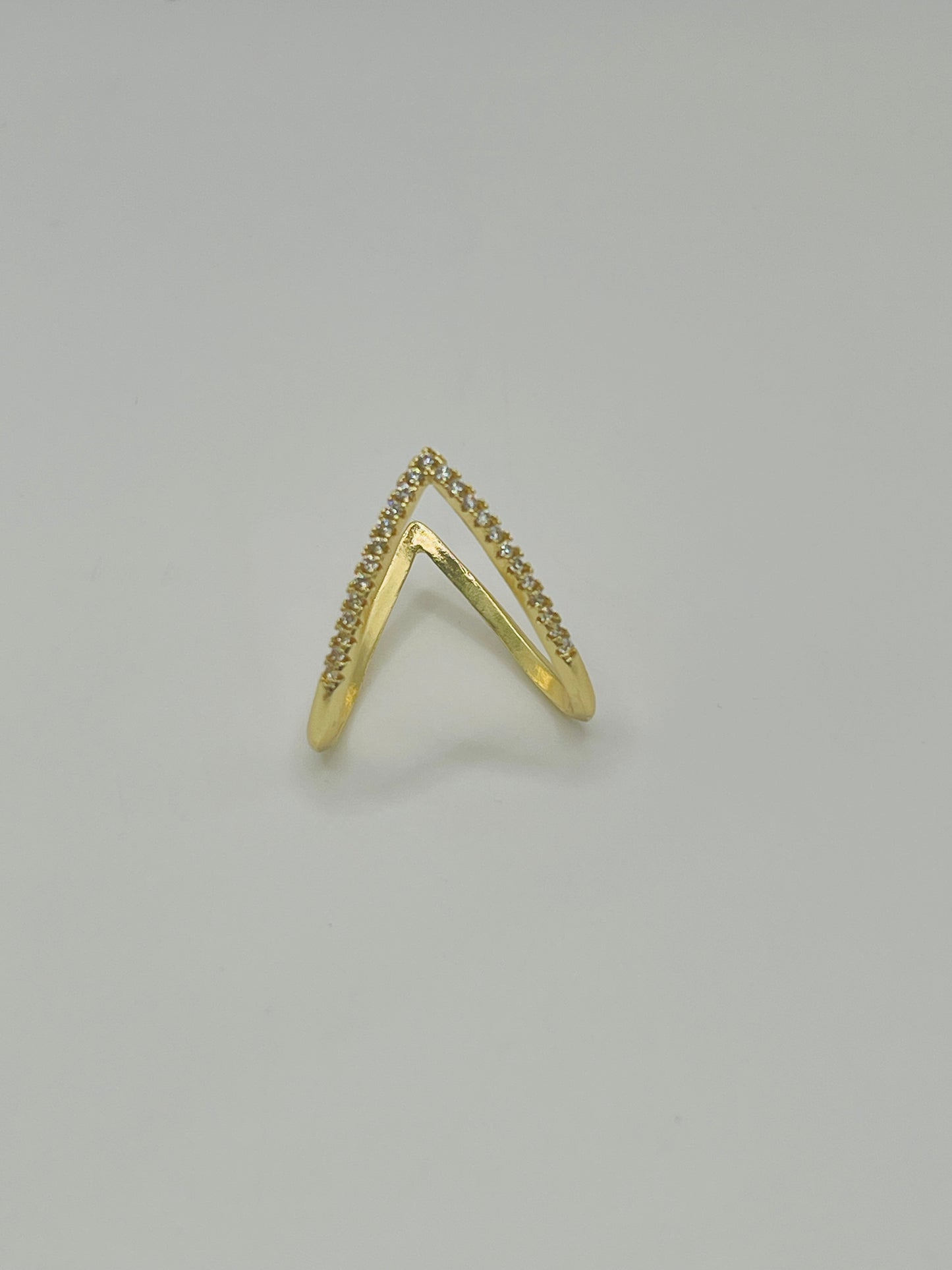 Gold V-Ring