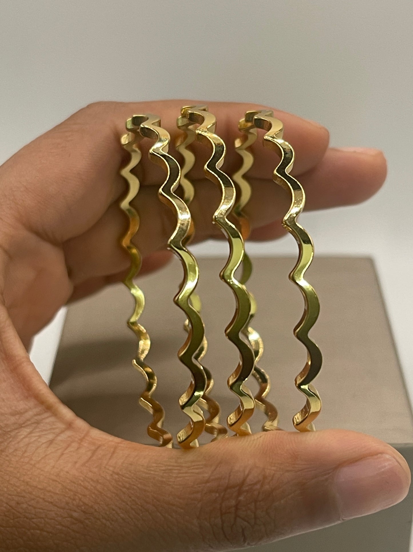 Gold Wave Bangle Set