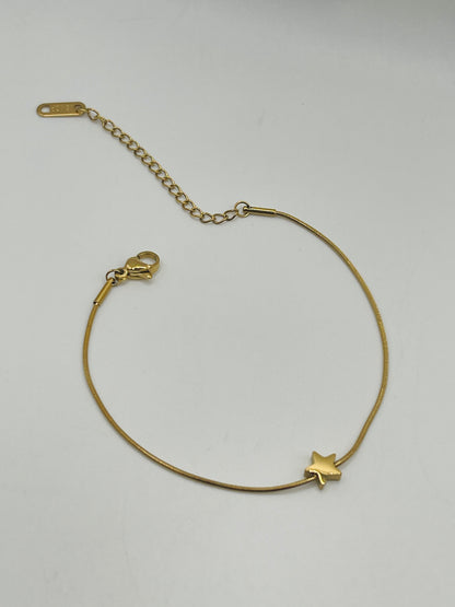 Gold Star Bracelet-Gold
