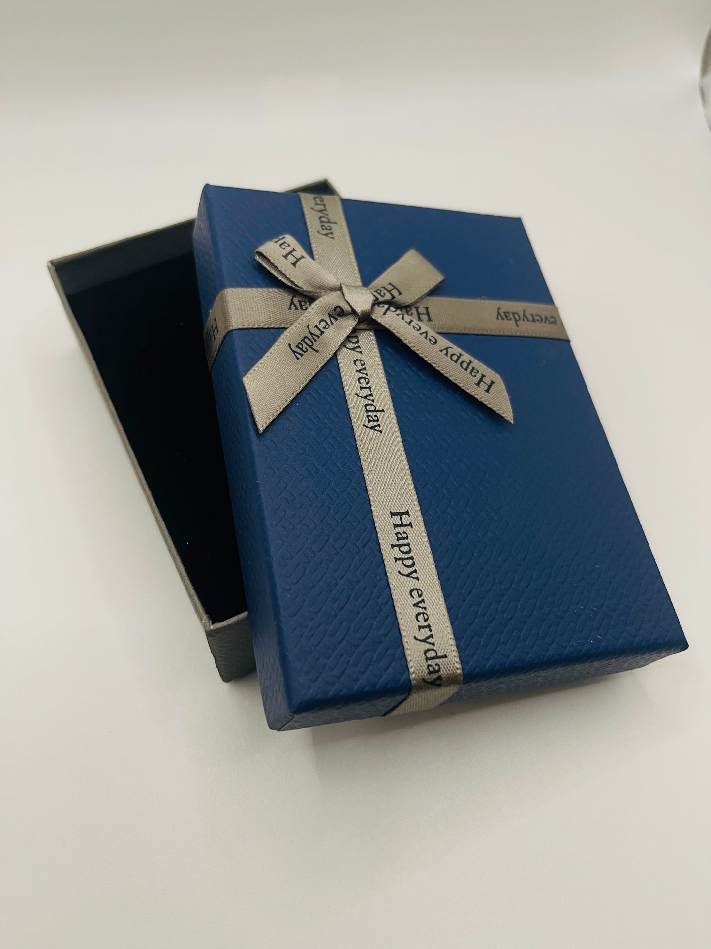 Happy Everyday Gift Box