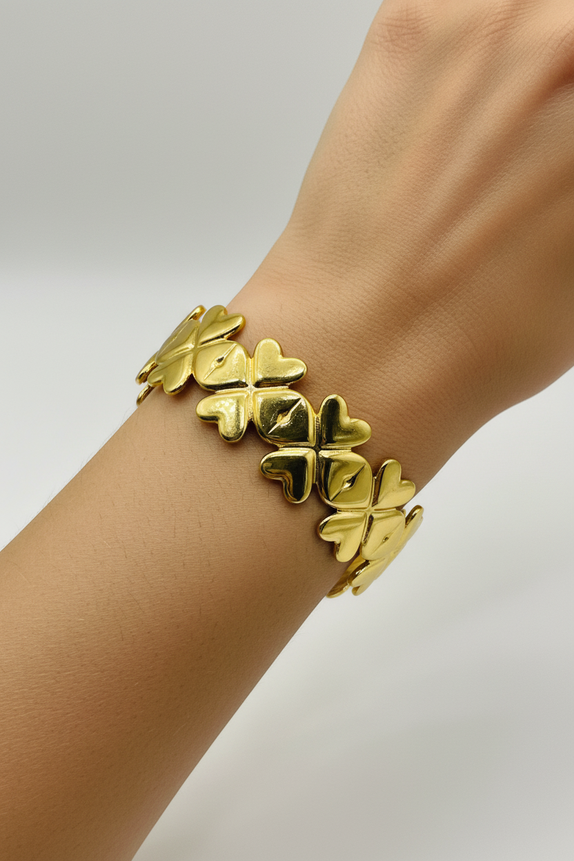 Gold Four-Leaf Clover Cuff Bangle