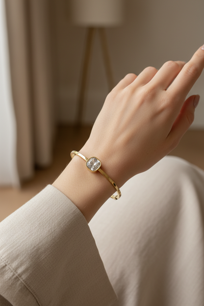 Gold Crystal Clear Stone Bangle