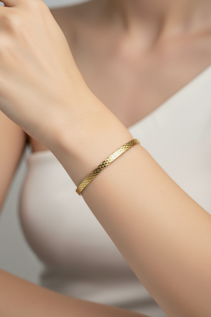 Simple Bangle