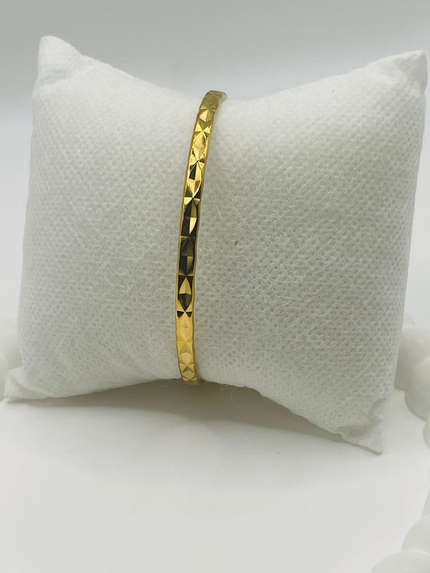 Simple Bangle