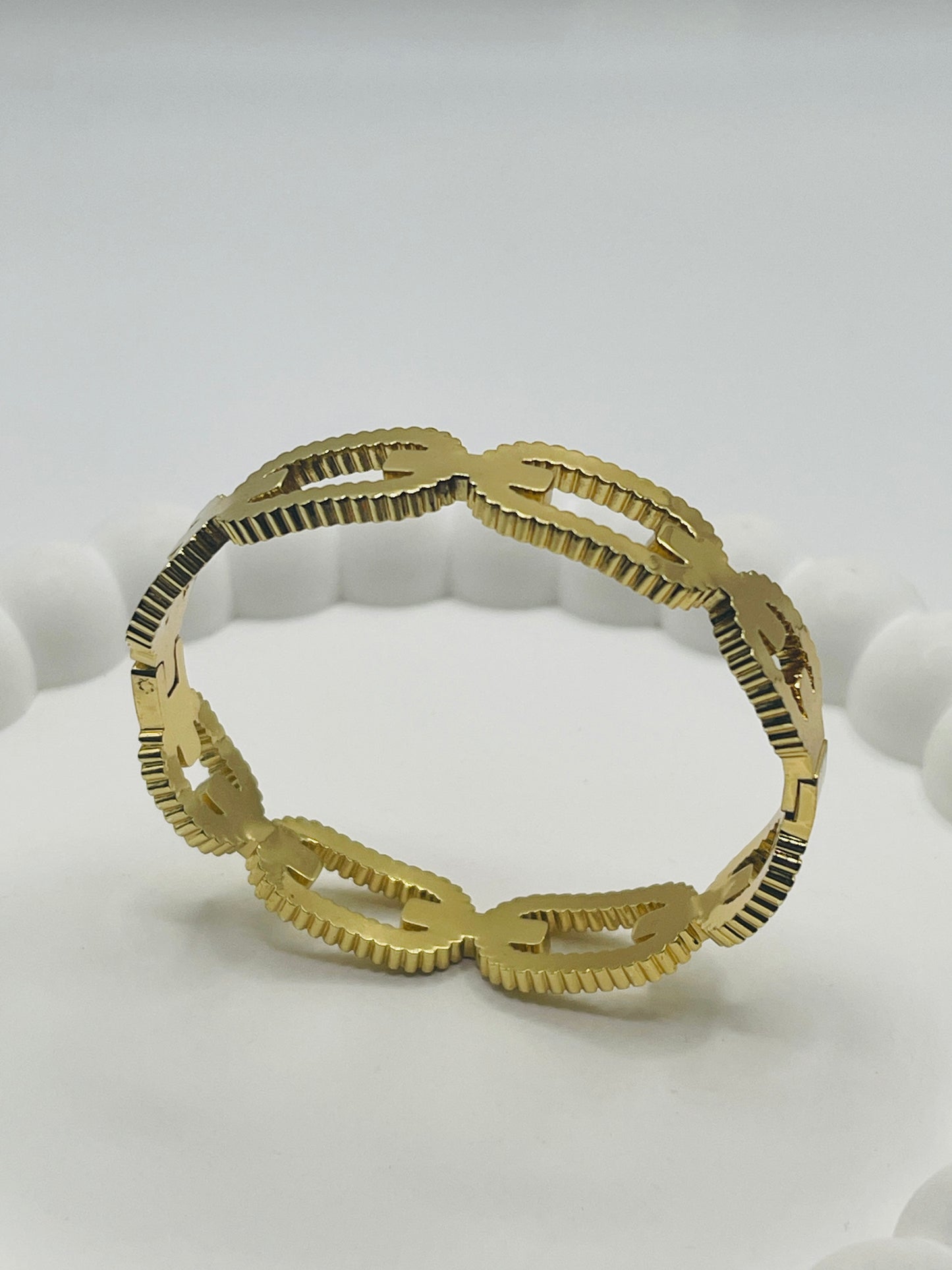 Baby Size Oval Link Bangle