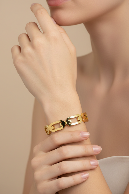 Baby Size Oval Link Bangle