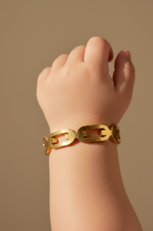 Baby Size Oval Link Bangle