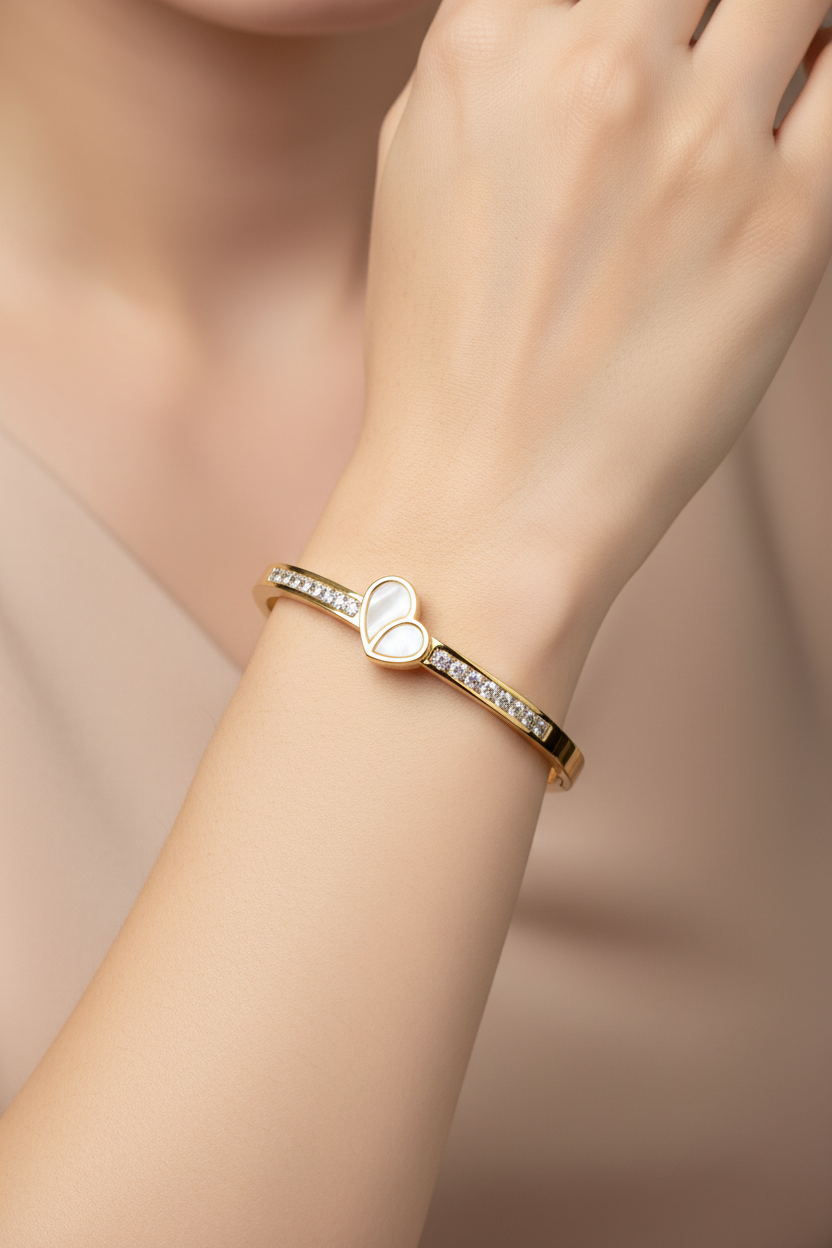 Baby Size Heart Shell Bangle