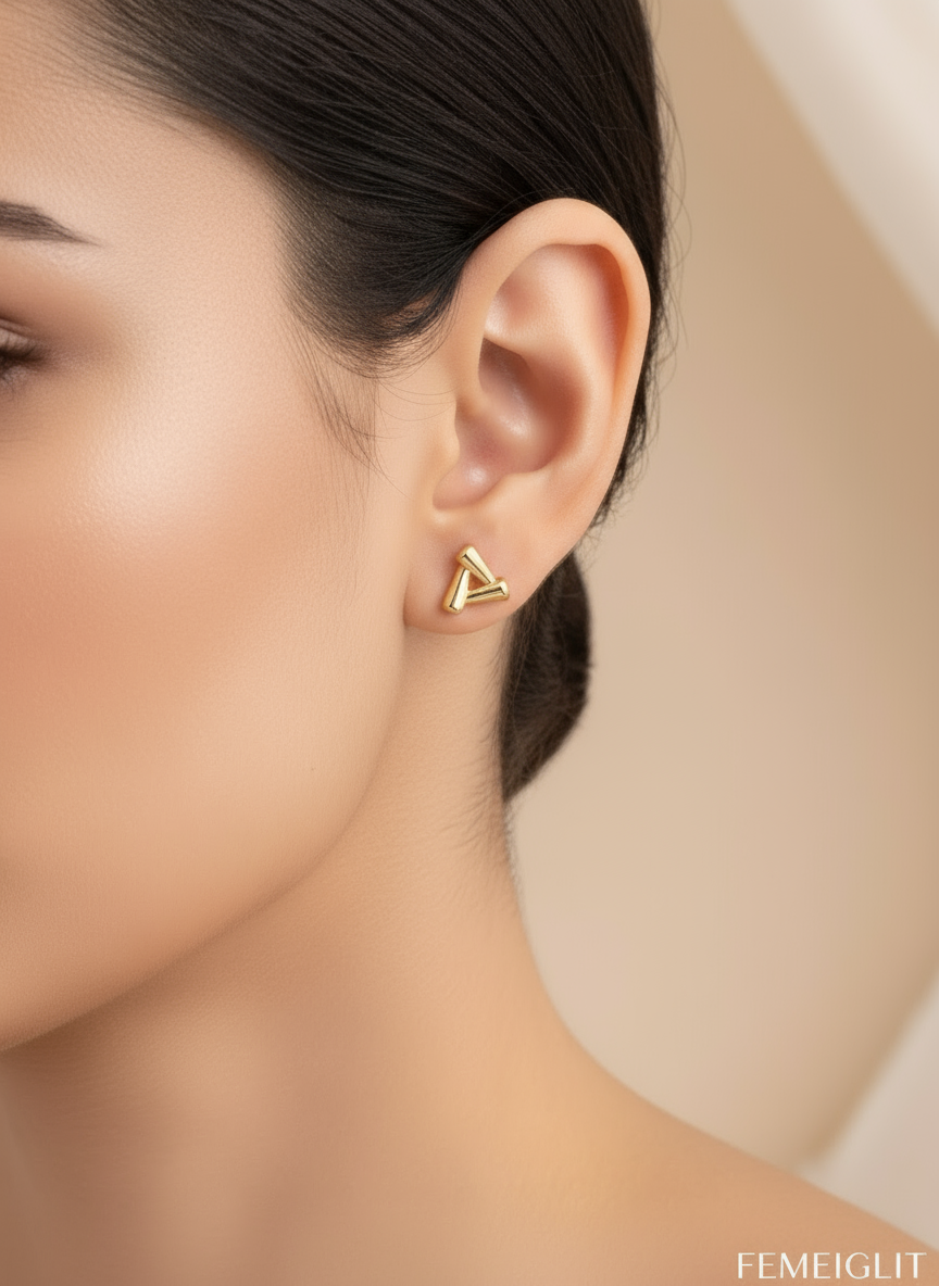 Minimalist Tri Stud