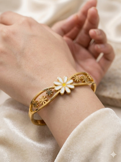 Daisy Garden Baby Size Bangle